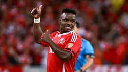 Carbonero desfalca o Inter. Foto: Maxi Franzoi/AGIF