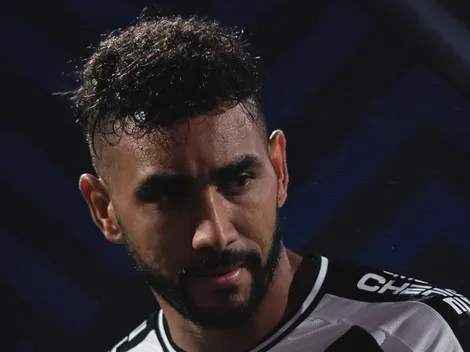 Payet toma decisão sobre seu futuro