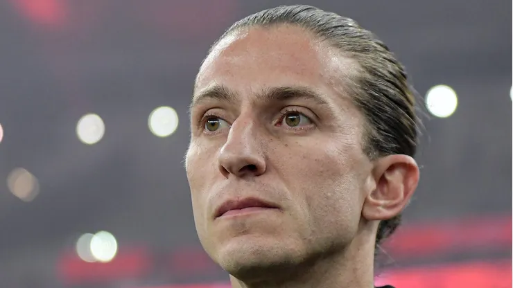 Filipe Luís vai poupar alguns titulares pelo Brasileirão.