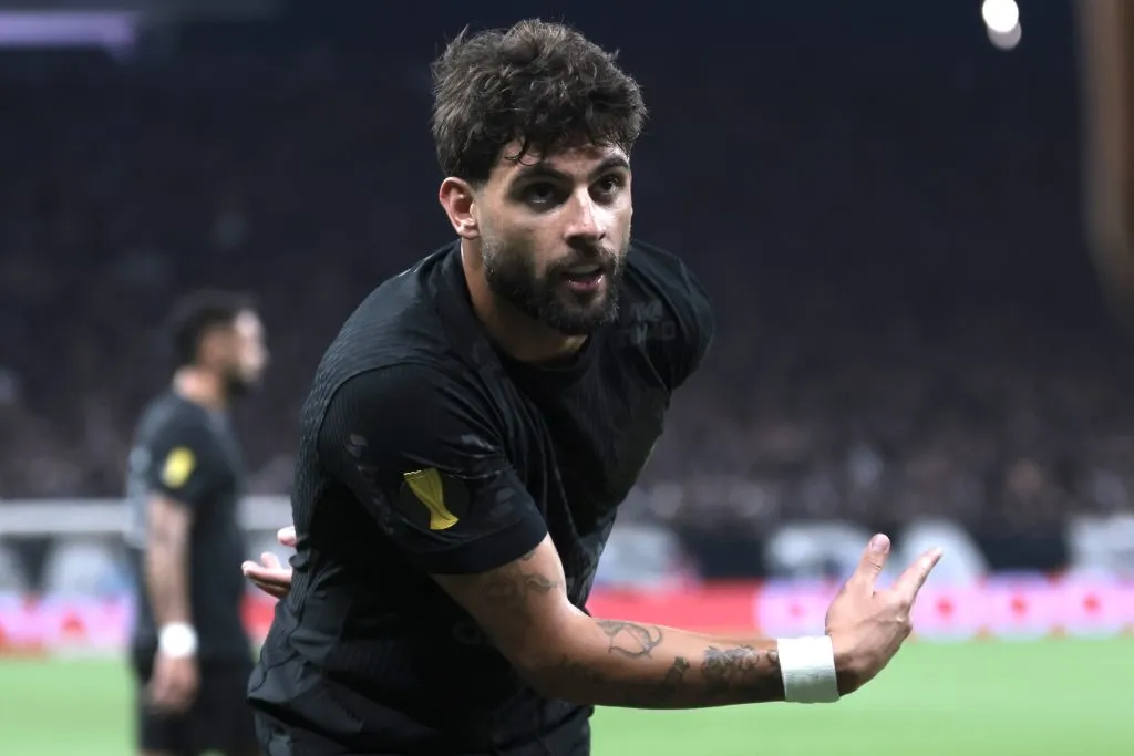 Yuri Alberto jogador do Corinthians comemora seu gol – Foto: Marcello Zambrana/AGIF