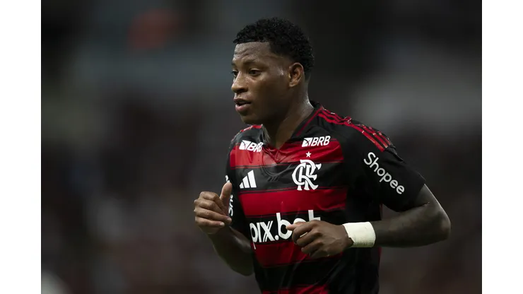 Situação de Gonzalo Plata gerou revolta no Flamengo.