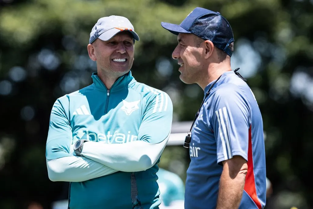 Omar Feitosa, chefe da preparação física do Cruzeiro, deixou o cargo nesta terça – Foto: Gustavo Aleixo/Cruzeiro