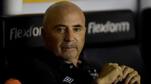 Sampaoli durante jogo entre Santos x Vasco