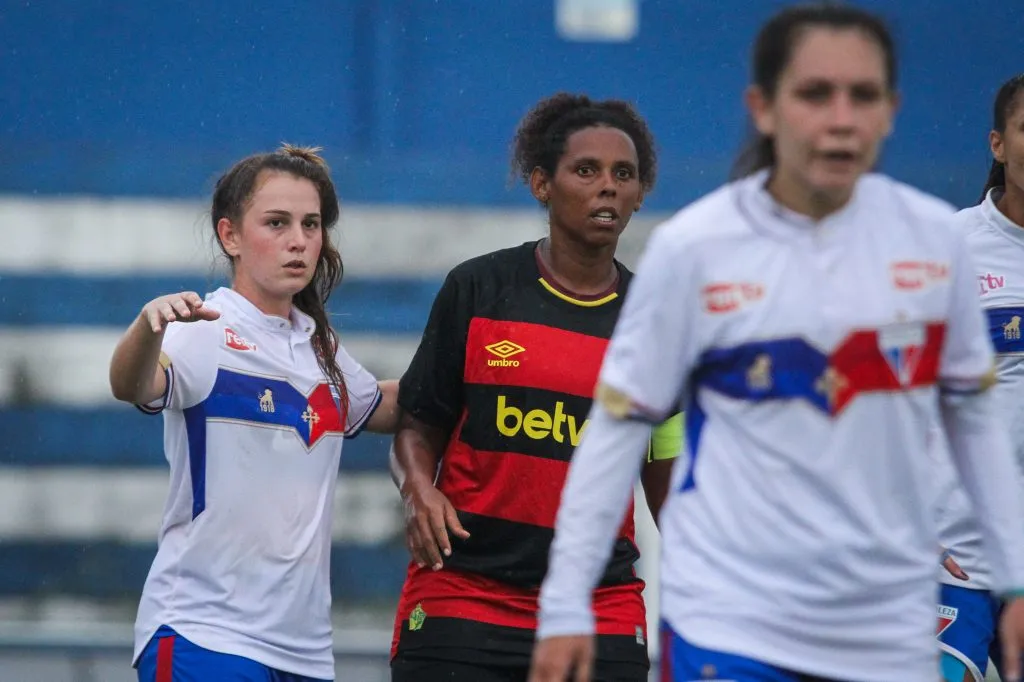 Jogadoras Fortaleza. Foto: Sandy James/Sport Club do Recife