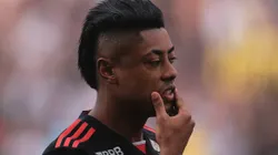 Bruno Henrique durante partida entre Corinthians e Flamengo, na Neo Química Arena, pelo Campeonato Brasileiro.