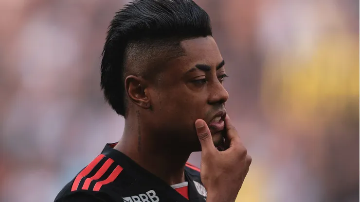 Bruno Henrique durante partida entre Corinthians e Flamengo, na Neo Química Arena, pelo Campeonato Brasileiro.