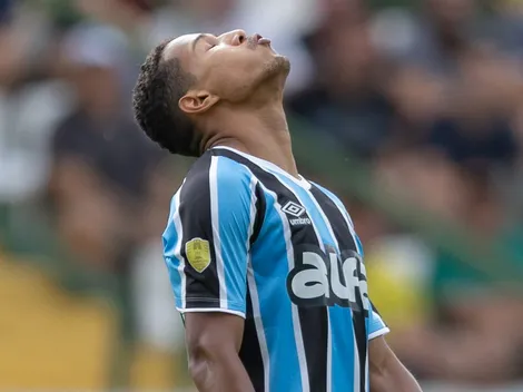 Quinteros não deve mais utilizar João Lucas no Grêmio