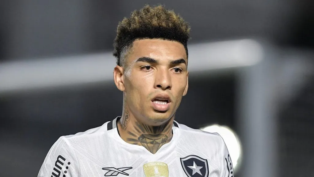 Igor Jesus pelo Botafogo. Foto: Thiago Ribeiro/AGIF