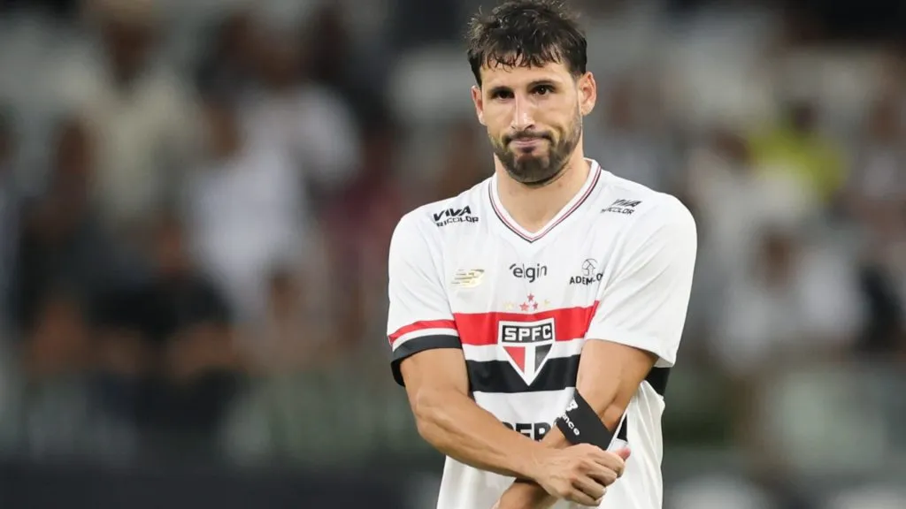 Calleri não marca há cinco jogos pelo São Paulo – Foto: Gilson Lobo/AGIF