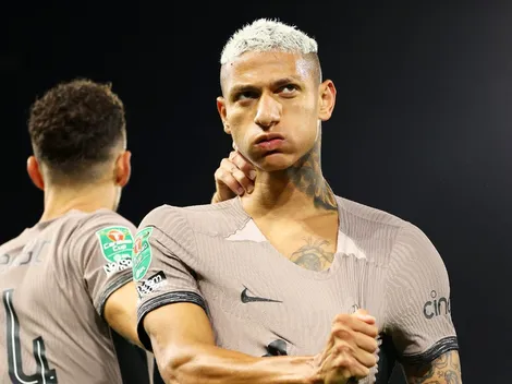 Vasco quer fechar pacote de reforços com Richarlison e +2