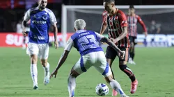 SP - SAO PAULO - 13/04/2025 - BRASILEIRO A 2025, SAO PAULO X CRUZEIRO - Alves jogador do Sao Paulo durante partida contra o Cruzeiro no estadio Morumbi pelo campeonato Brasileiro A 2025. Foto: Marcello Zambrana/AGIF