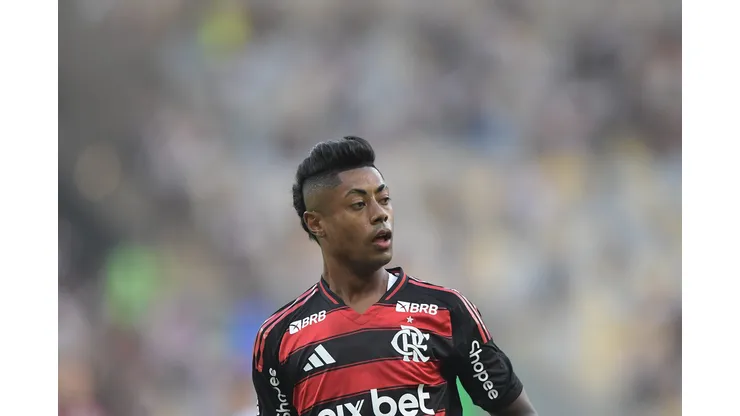RJ - RIO DE JANEIRO - 08/03/2025 - CARIOCA 2025, FLAMENGO X VASCO - Bruno Henrique jogador do Flamengo durante partida contra o Vasco no estadio Maracana pelo campeonato Carioca 2025. Foto: Thiago Ribeiro/AGIF