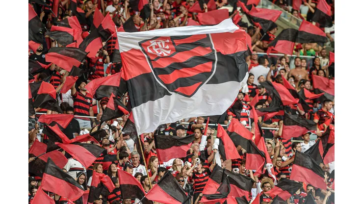 Torcida do Flamengo durante partida contra Atlético-MG no estádio Maracanã pelo campeonato Copa Do Brasil 2024. Foto: Thiago Ribeiro/AGIF