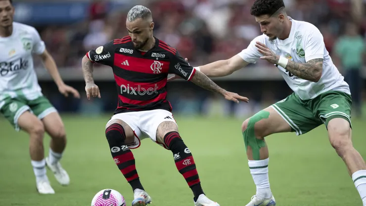 Michael jogador do Flamengo durante partida contra o Juventude - Foto: Jorge Rodrigues/AGIF