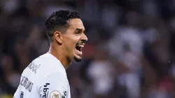 Lucas Veríssimo está no Al-Duhail, do Catar.