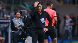 Gustavo Quinteros novamente teve uma derrota pesada no comando do Grêmio