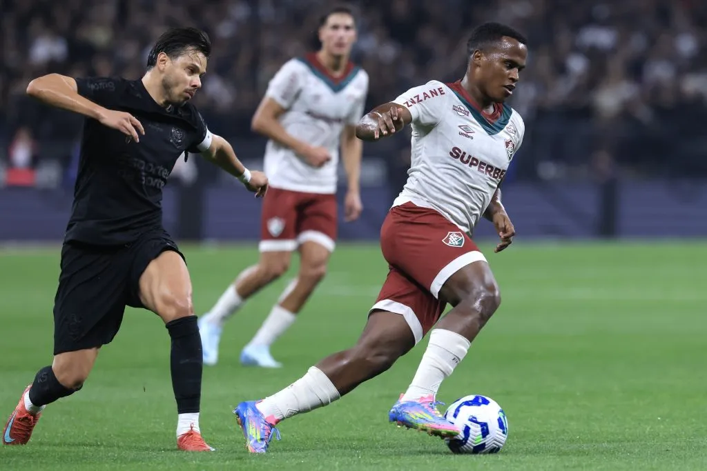 Atuação de Romero em Corinthians x Fluminense revoltou torcedores. Foto: Marcello Zambrana/AGIF