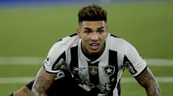 Igor Jesus em ação pelo Botafogo - Foto: Alexandre Loureiro/AGIF