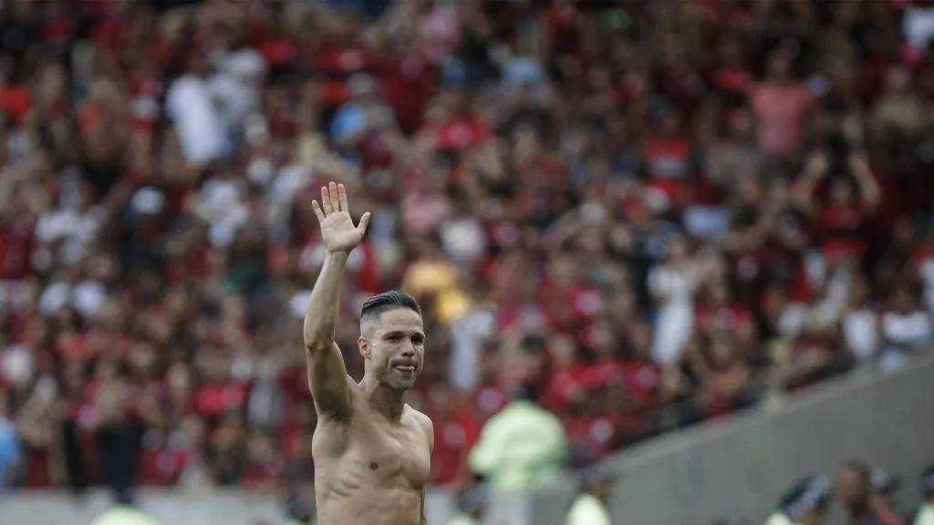 Diego acostumou a ver o Maracanã lotado - Foto: João Gabriel Alves/AGIF.