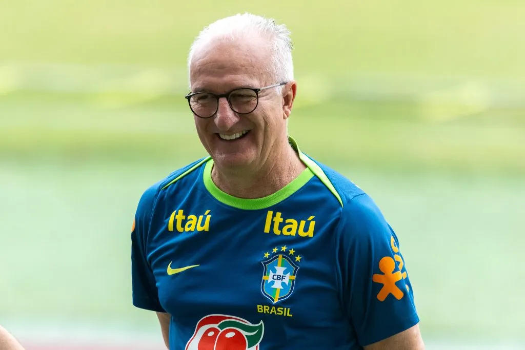 PA – BELEM – 11/11/2024 – SELECAO BRASILEIRA, TREINO – DOrival Jr tecnico do Selecao Brasileira durante treino no Centro de Treinamento Mangueirao. Foto: Fernando Torres/AGIF