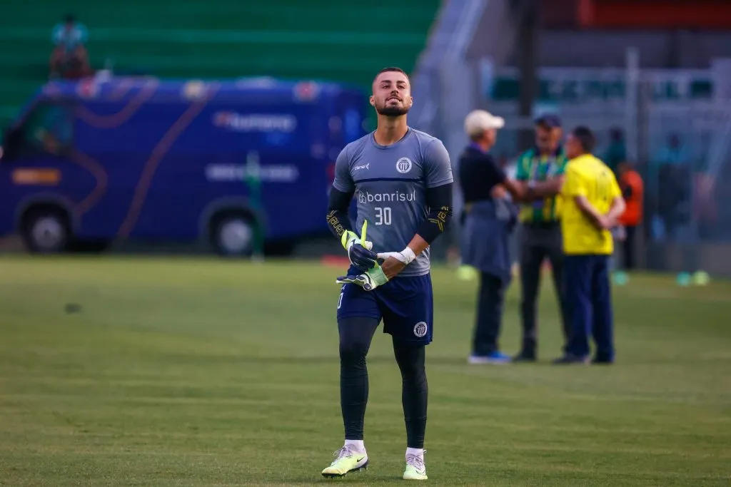 Alexander, goleiro do Vasco – Foto: Luiz Erbes/AGIF