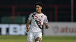Fuentes, jogador do Fluminense durante partida contra o Portuguesa Rio no estádio Luso Brasileiro pelo campeonato Carioca 2025.