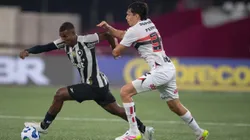 Cuiabano jogador do Botafogo durante partida contra o São Paulo no estádio Engenhão pelo campeonato Brasileiro A 2025.