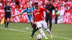 Internacional e Grêmio se enfrentam pelo Brasileirão. Foto: Maxi Franzoi/AGIF