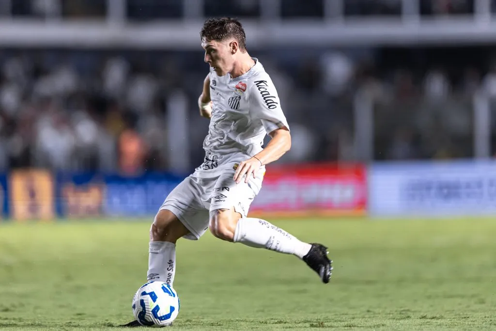 Benjamín Rollheiser vem atuando com frequência no Peixe - Foto: Abner Dourado/AGIF