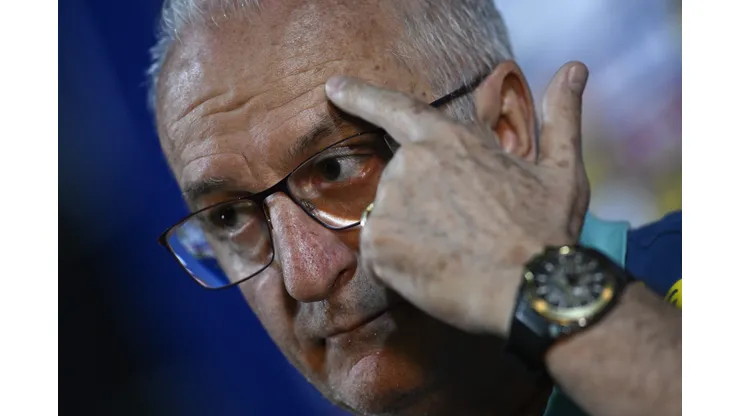 Dorival Júnior técnico do Brasil durante em coletiva de imprensa antes do treino da equipe realizado no Mane Garrincha. Foto: Mateus Bonomi/AGIF