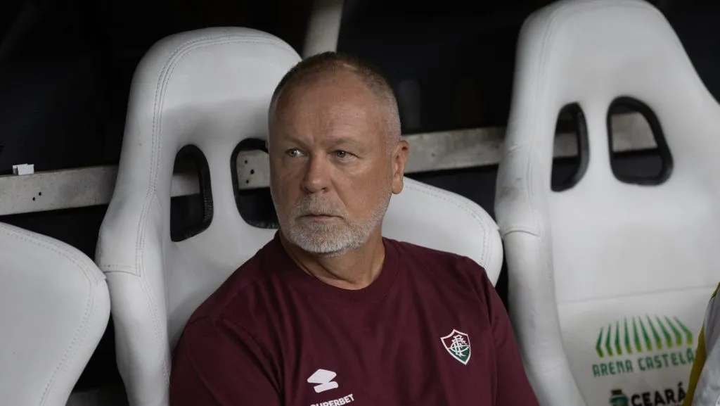 Foto: Baggio Rodrigues/AGIF – Treinador foi demitido no Fluminense e pode voltar ao Grêmio.