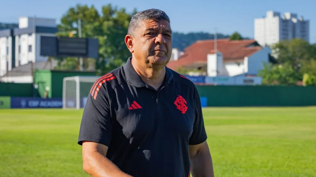 Jorge Barcellos como treinador do Internacional Feminino