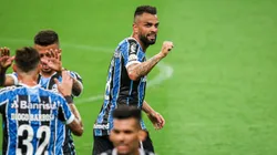 Maicon fez história pelo Tricolor. Foto: Fernando Alves/AGIF.