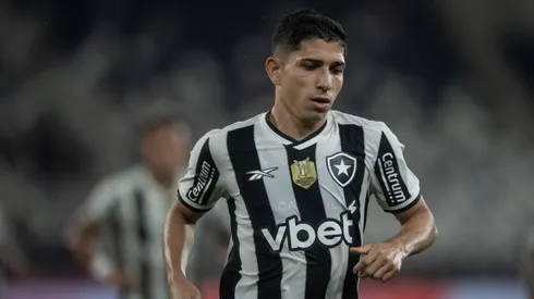 Savarino teve boa chance. Foto: Thiago Ribeiro/AGIF