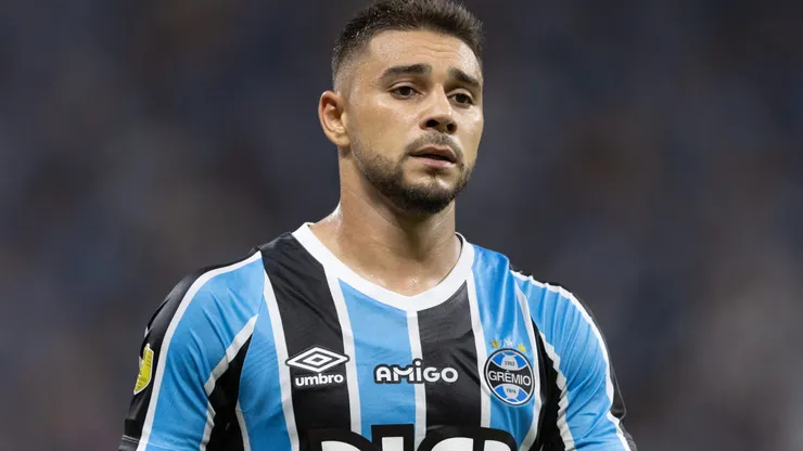 João Pedro durante partida entre Grêmio e Internacional, pelo Campeonato Gaúcho.