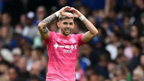 LONDON, ENGLAND - APRIL 13: Julio Enciso of Ipswich Town celebrates scoring his team's first goal during the Premier League match between Chelsea FC and Ipswich Town FC at Stamford Bridge on April 13, 2025 in London, England. (Photo by Mike Hewitt/Getty Images)