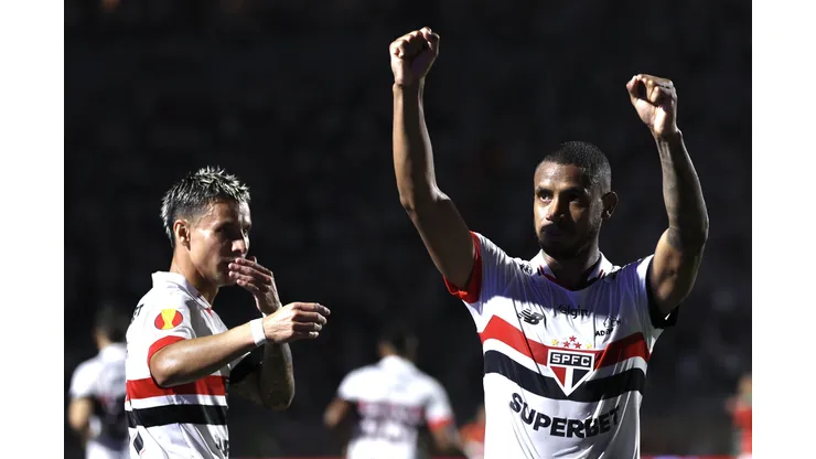 André Silva jogador do São Paulo comemora seu gol durante partida contra o Portuguesa no estádio Pacaembu pelo campeonato Paulista 2025. Foto: Marcello Zambrana/AGIF