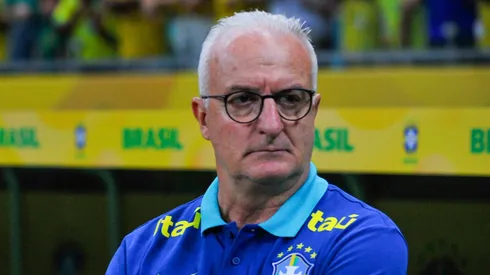 Treinador em jogo da seleção