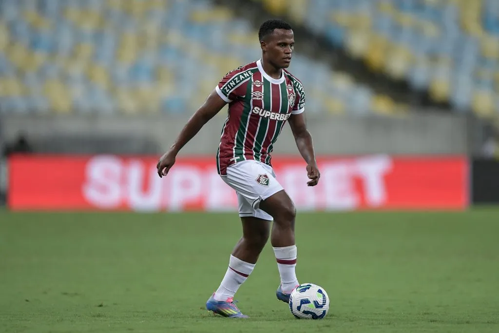 Fluminense quer um substituto para Arias Foto: Thiago Ribeiro/AGIF