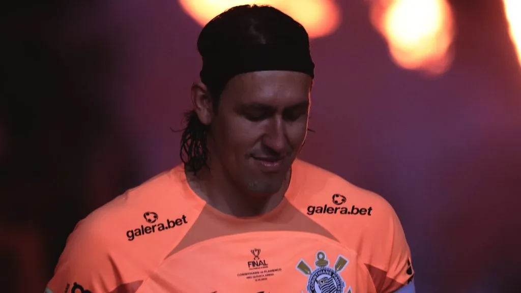 Cássio durante partida. Foto: Ettore Chiereguini/AGIF