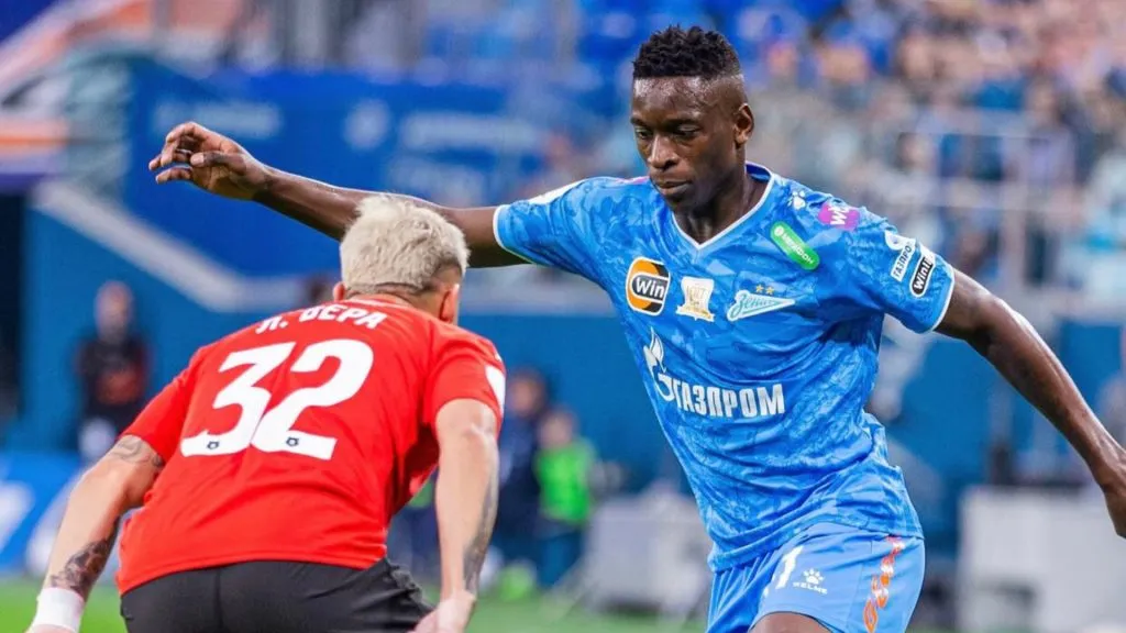 Luiz Henrique em ação pelo Zenit no Campeonato Russo – Foto: Reprodução/Zenit