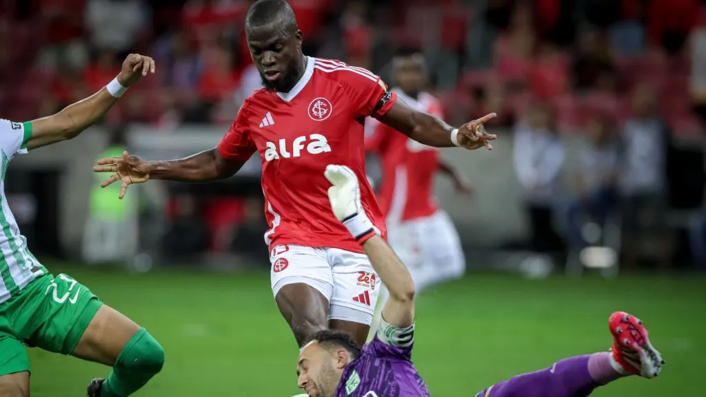 Enner Valencia em ação pelo Inter na Copa Libertadores – Foto: Vinicius Molz Schubert/AGIF