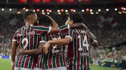 Germán Cano jogador do Fluminense comemora seu gol com jogadores do seu time - Foto: Thiago Ribeiro/AGIF