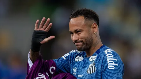 Neymar tem contrato até junho de 2025.