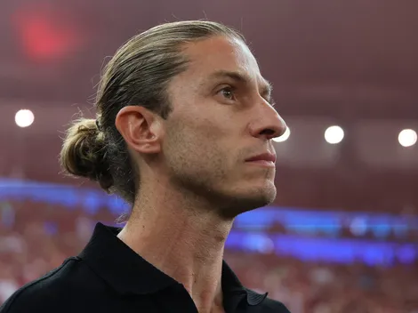 Filipe Luís do Flamengo está abaixo de Carille e Carpini segundo jornalista