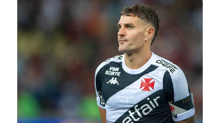 Vegetti será mantido como titular do Vasco diante do Lanús-ARG