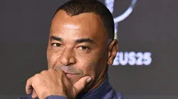 Cafu "cutuca" falta de nomes brasileiros em lista para novo treinador da Seleção Brasileira.