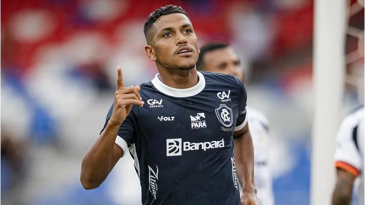 Pedro Rocha decide na Série B e agita torcida celeste