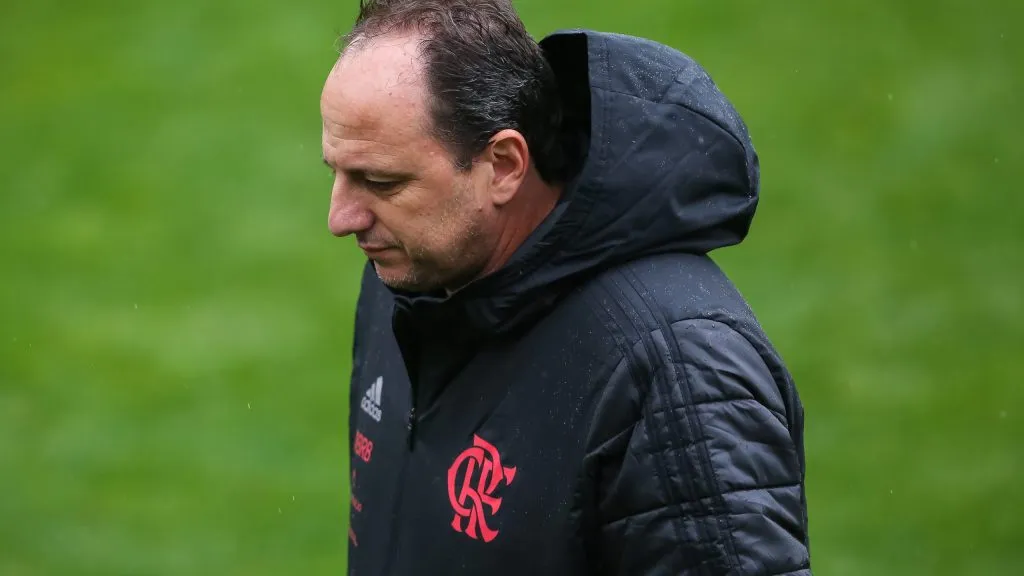Rogério Ceni comandando o Flamengo. Foto: Pedro H. Tesch/AGIF