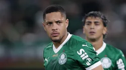 Vitor Roque não rende o esperado no Palmeiras - Foto: Ettore Chiereguini/AGIF.